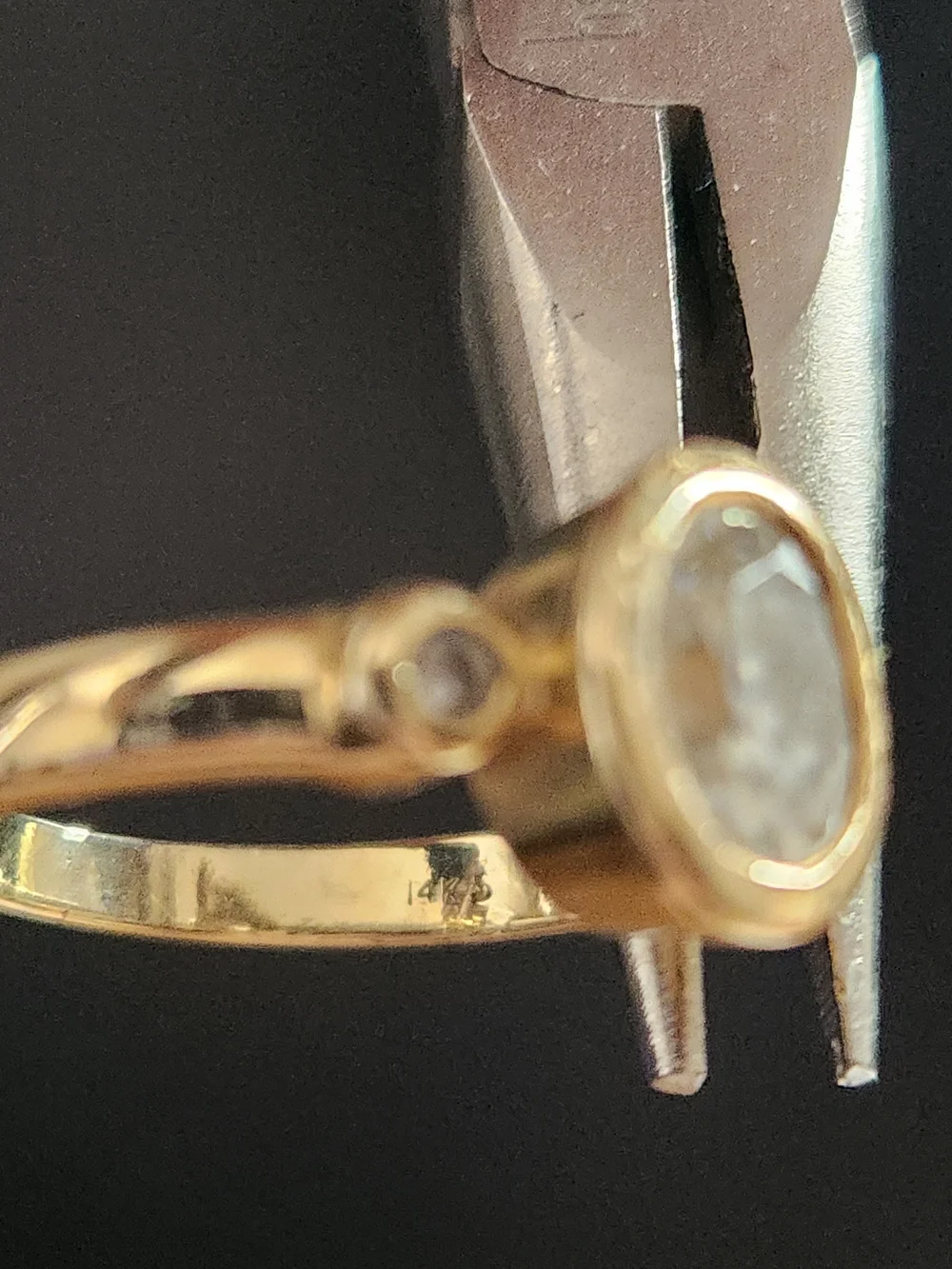Gold Oval 1.5 Ct Moissanite Three-Stone Ring